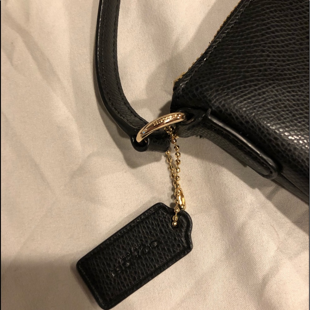 Coach Handbag - Picture 6 of 7